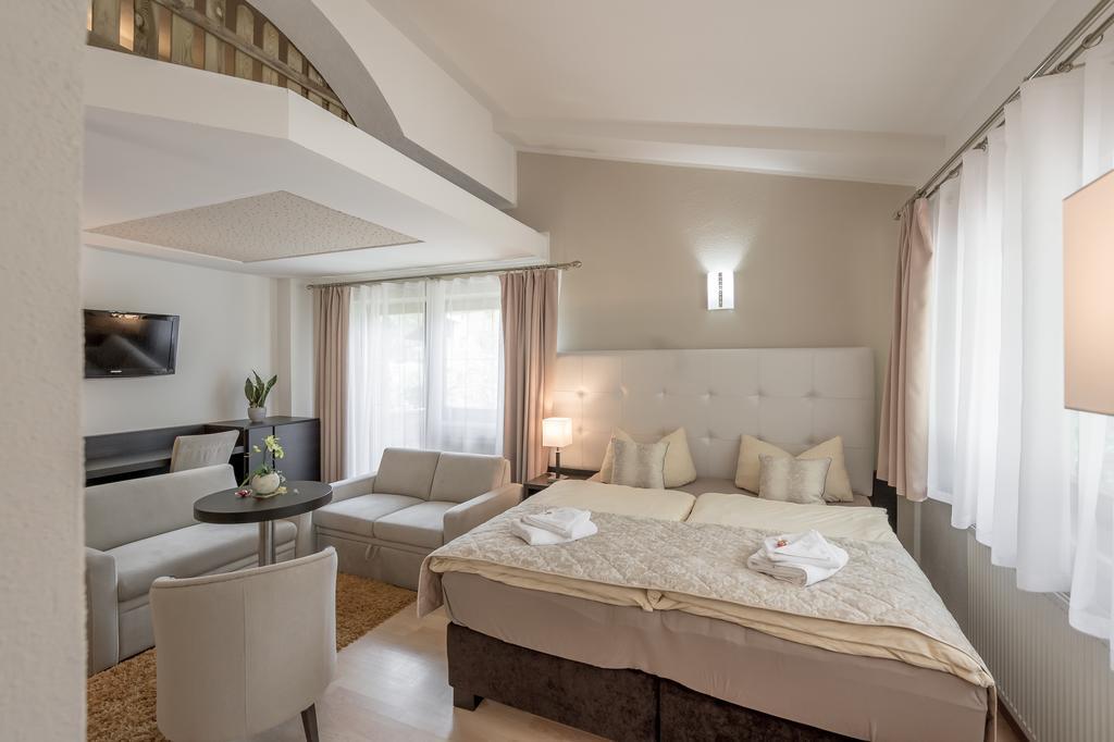 Gasthof Ambachhof Oetz Zimmer foto