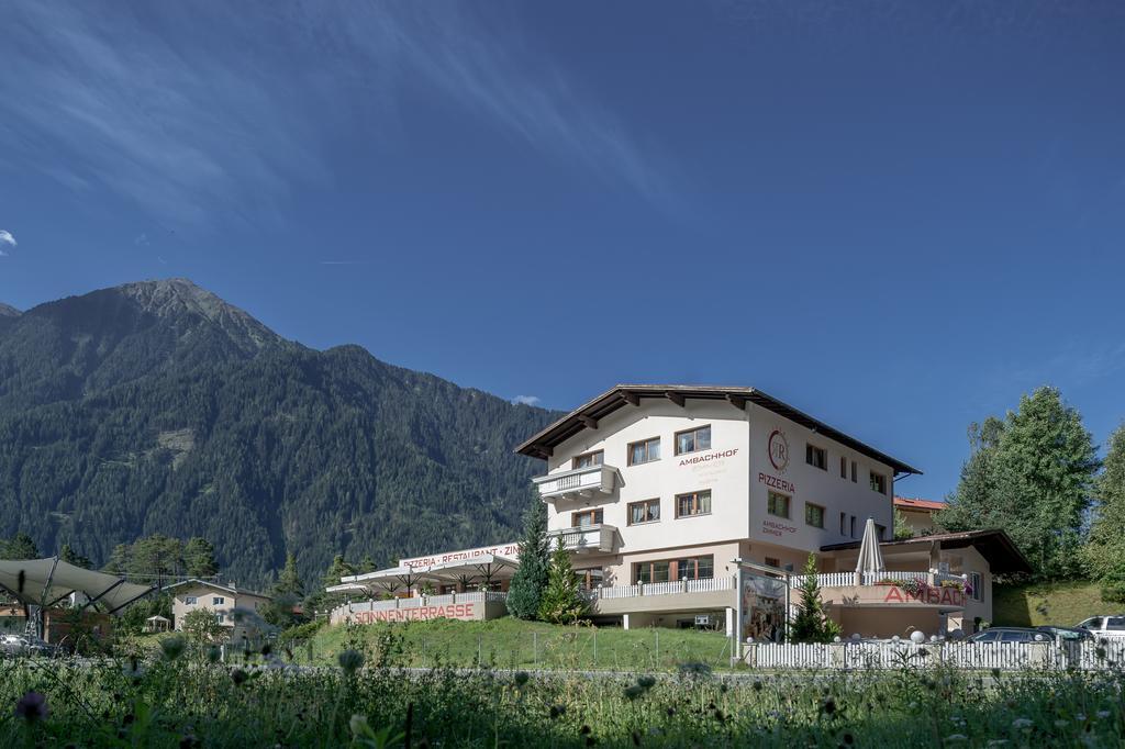 Gasthof Ambachhof Oetz Exterior foto